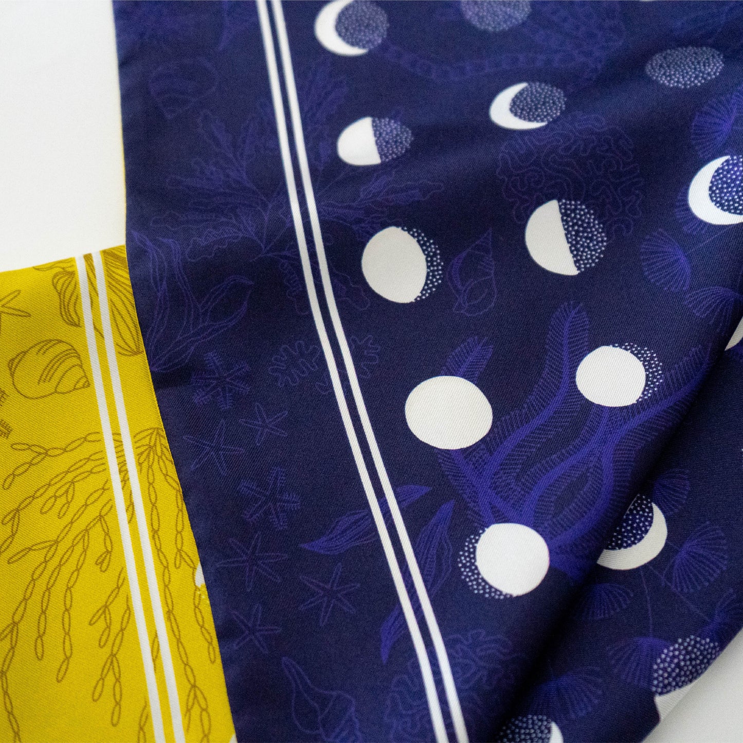 Tidal Scarf | 50 x 50 cm