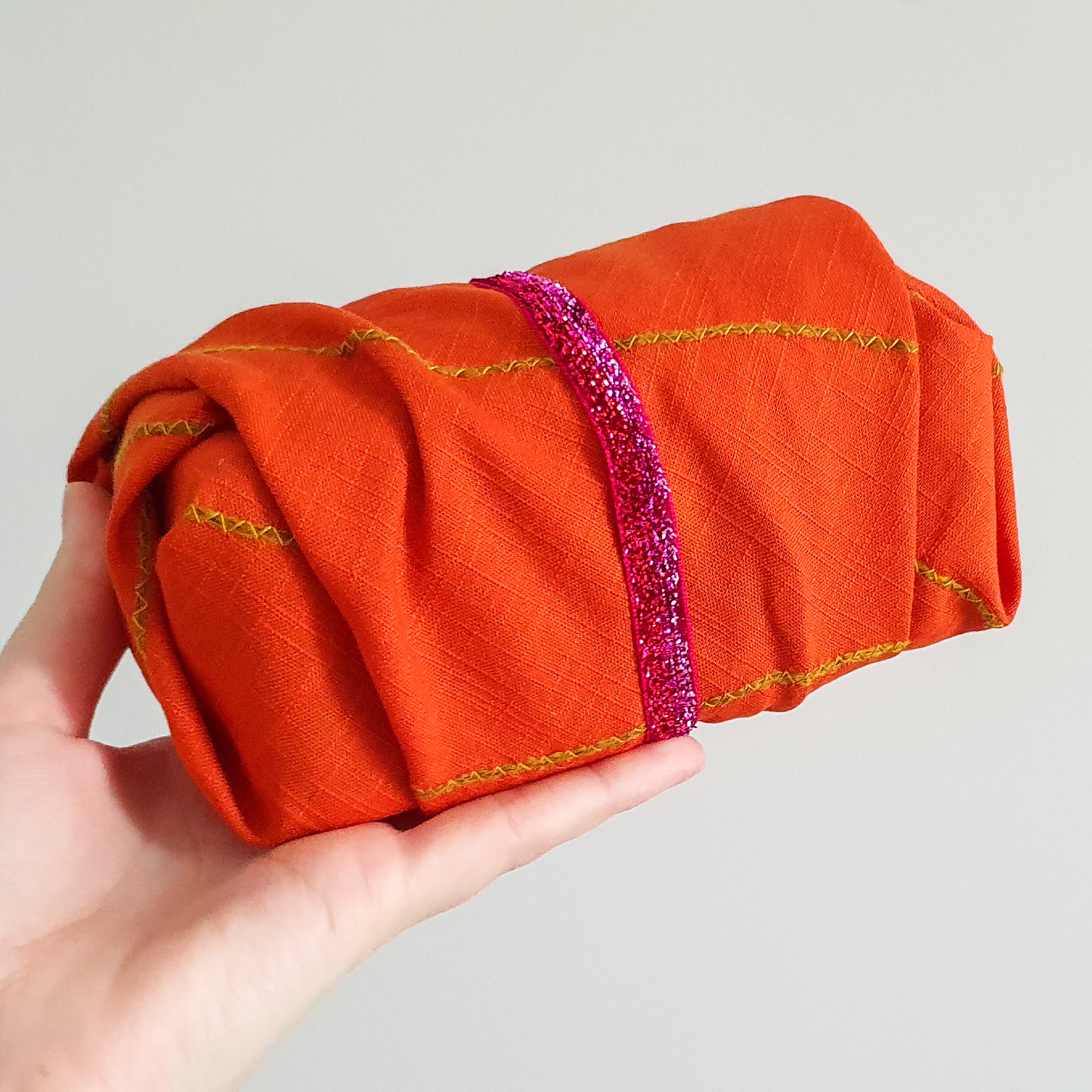 Saffron | Wriggle Wrap
