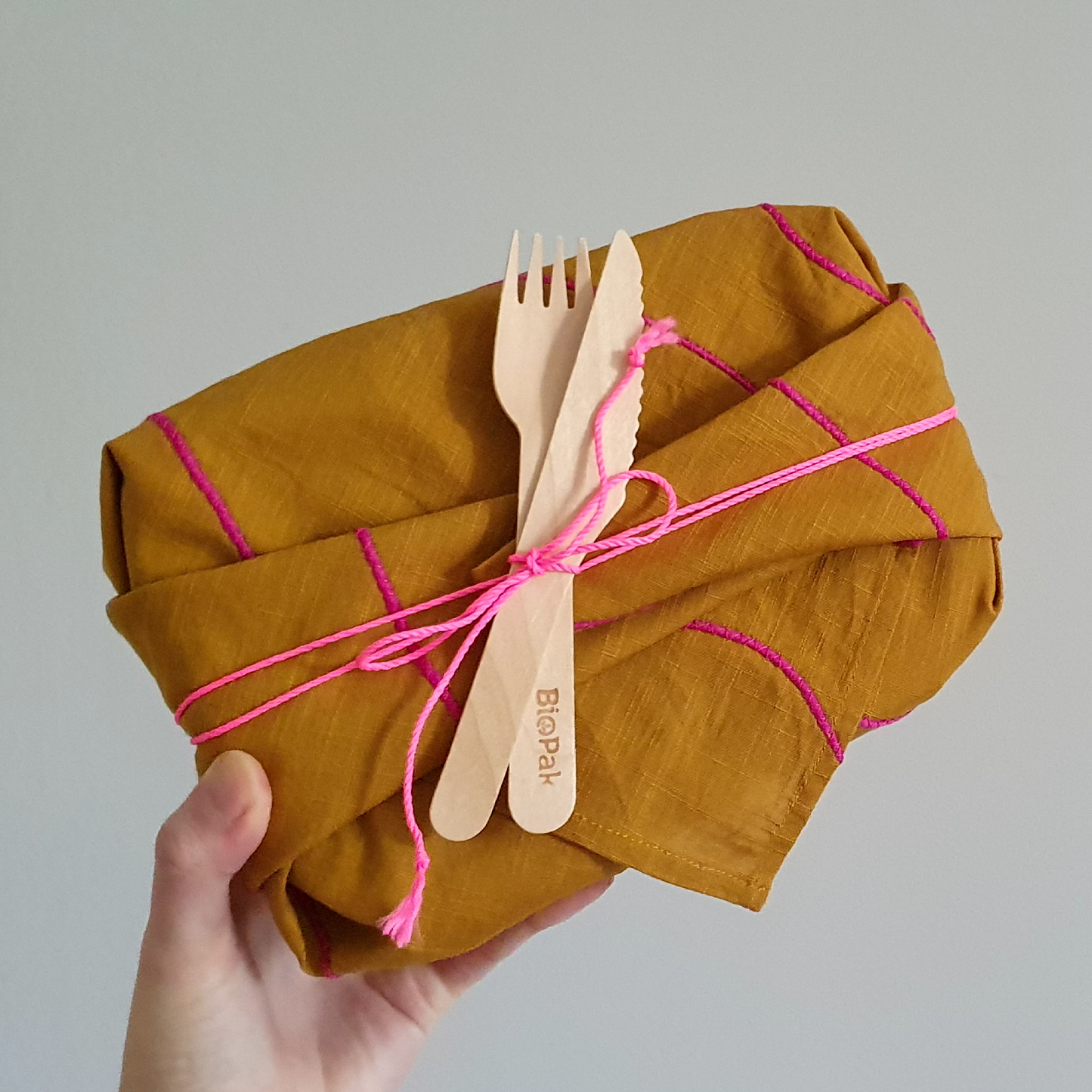 Mustard | Wriggle Wrap