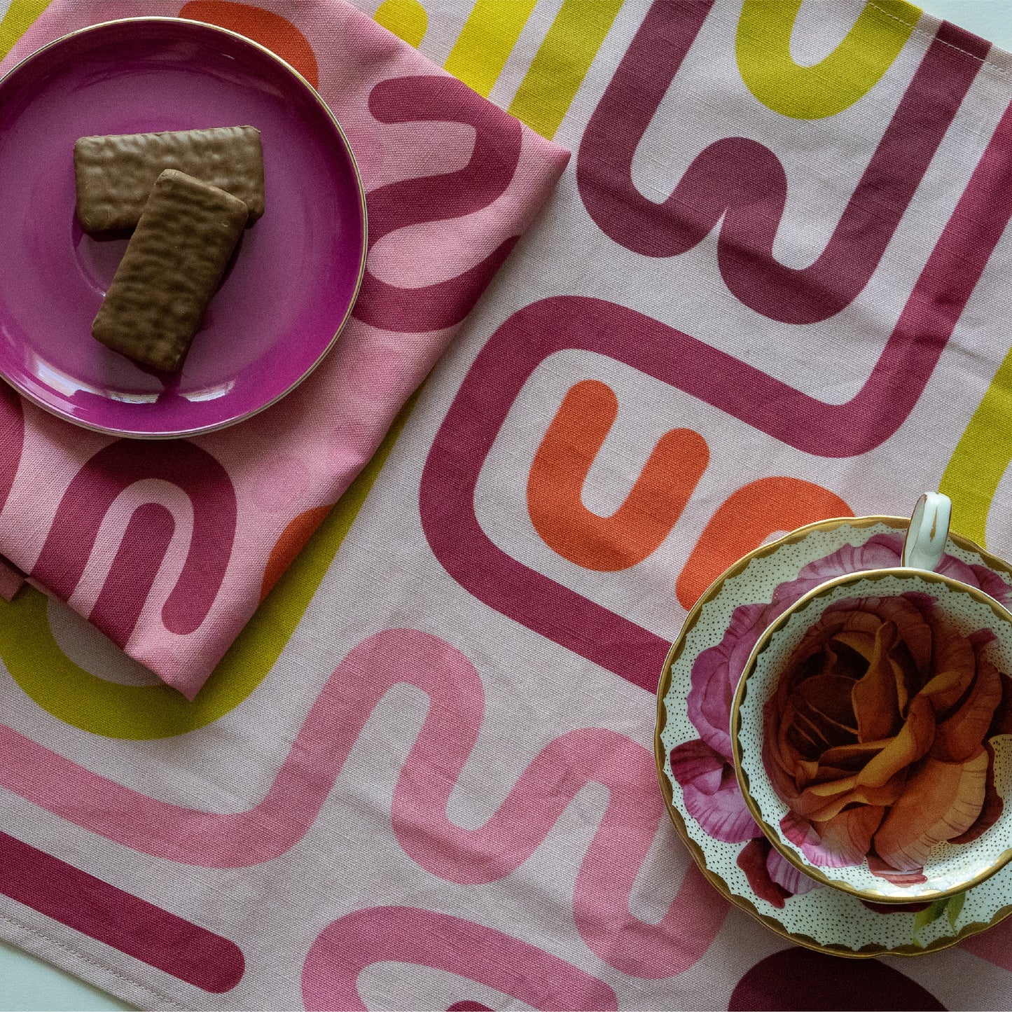Cotton Linen Tea Towel in Pomegranate