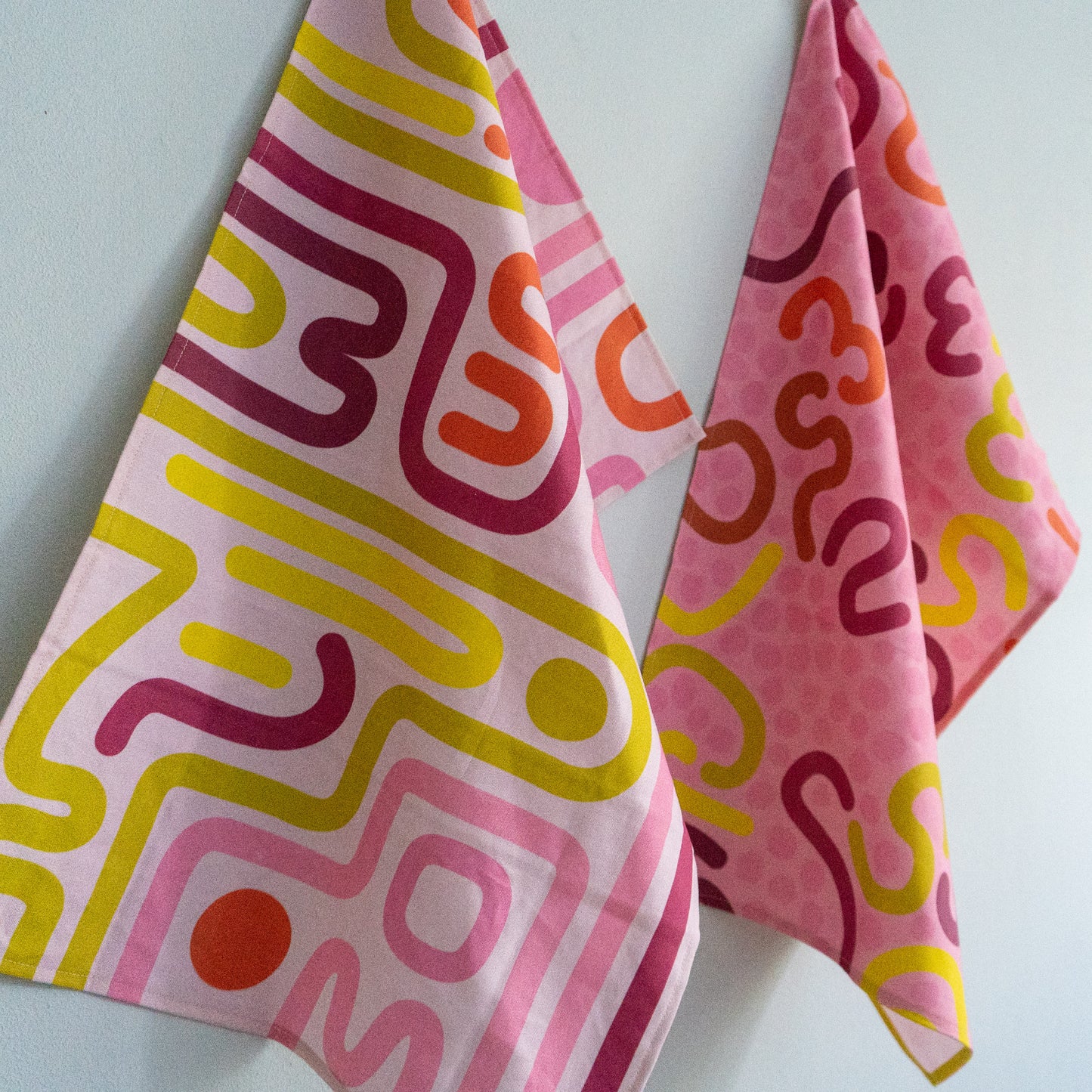 Cotton Linen Tea Towel in Pomegranate