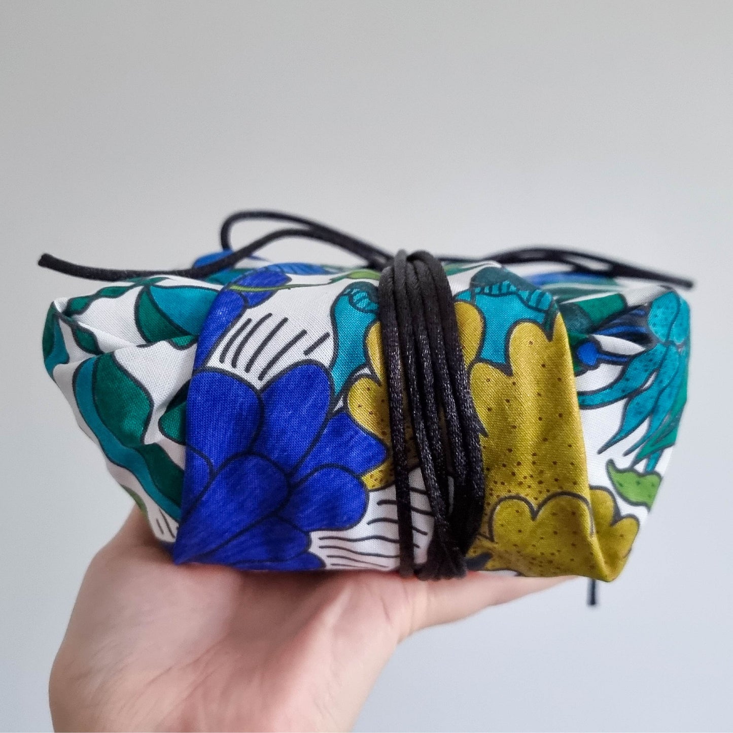 Cotton Furoshiki Wrap in Subaquatic Tangle